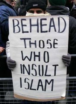 Adakah ini yang kita panggil jihad? Bagaimanakah kisahnya Nabi semasa Islam itu lemah, Nabi biarkan sahaja mereka yang menghina itu berlalu dan baginda memerangi nafsu amarah baginda sendiri dari melakukan sesuatu. Hari ini, Islam pantang diusik sedikit terus nak lancar jihad DARAH tanpa memikirkan yang kita tiada upaya yang menggentarkan musuh (Baca artikel ini untuk lihat hadis tentang artileri menggentarkan musuh).